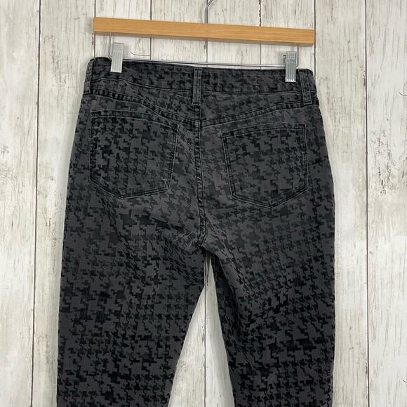 NYDJ Super Skinny Slim Black Mid Rise Lift Tuck Stretch Velvet Texture Jeans 4 - Picture 4 of 12